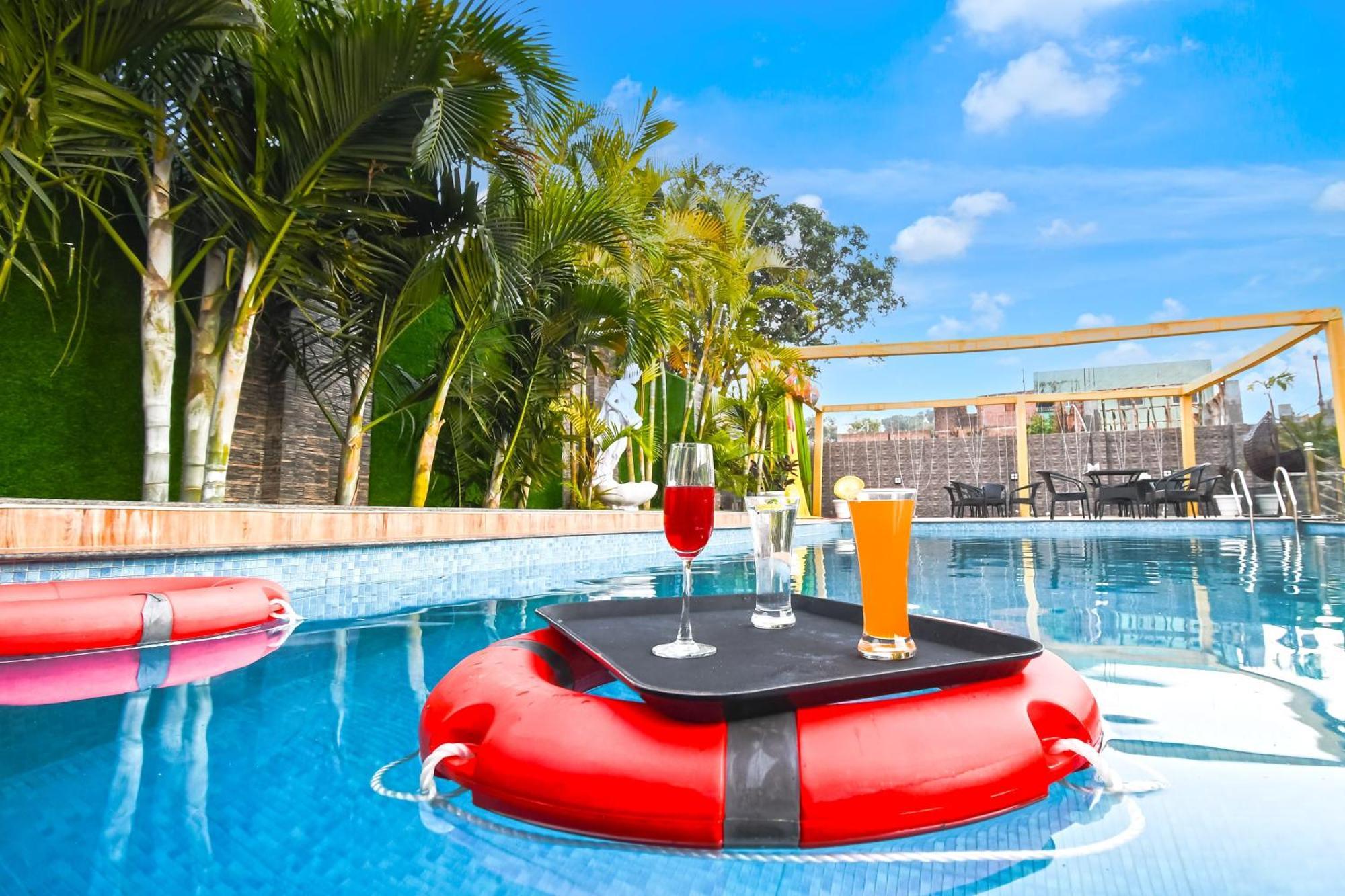 Hotel O M H Club And Resorts Ранчи Екстериор снимка