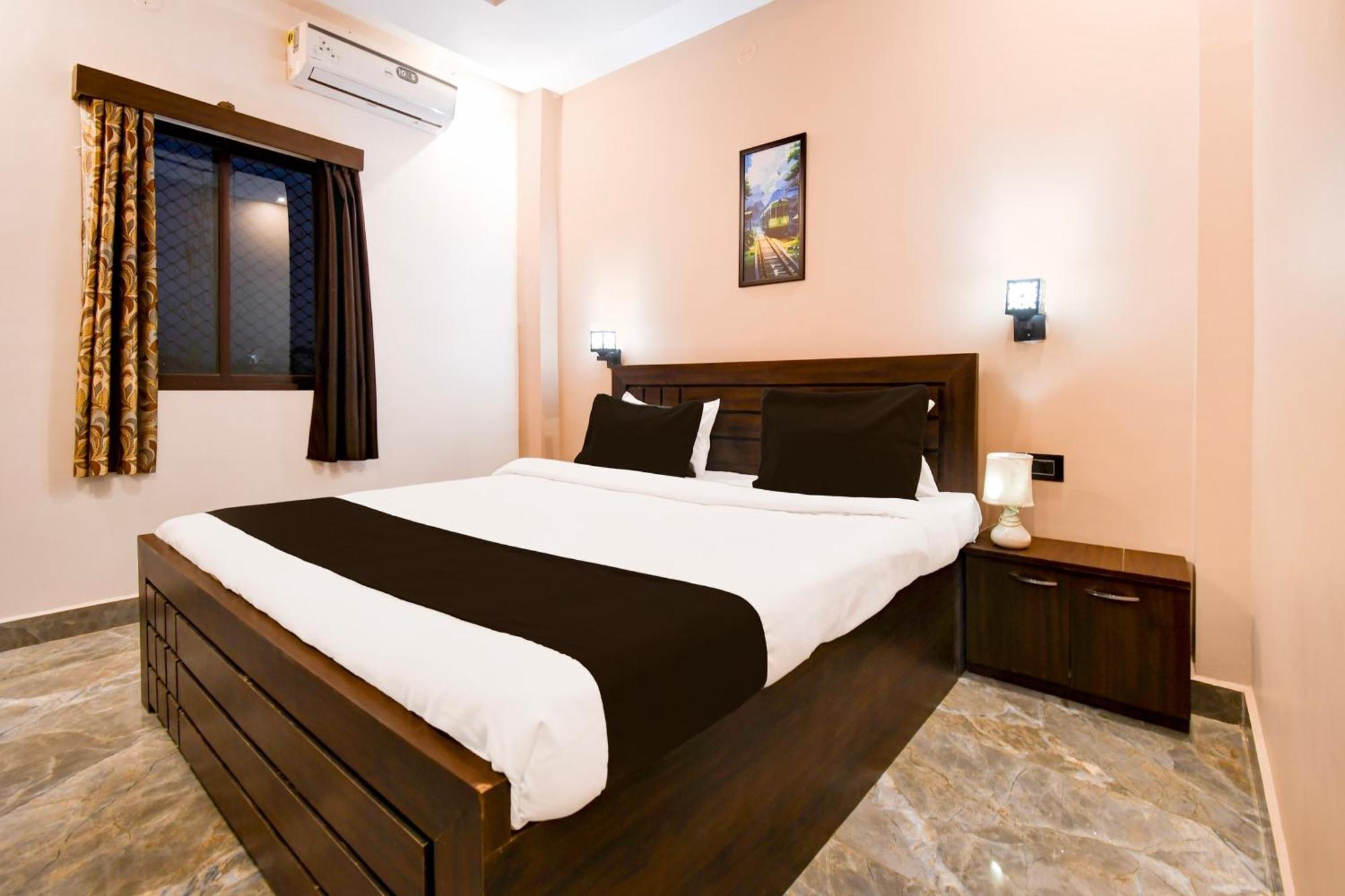 Hotel O M H Club And Resorts Ранчи Екстериор снимка